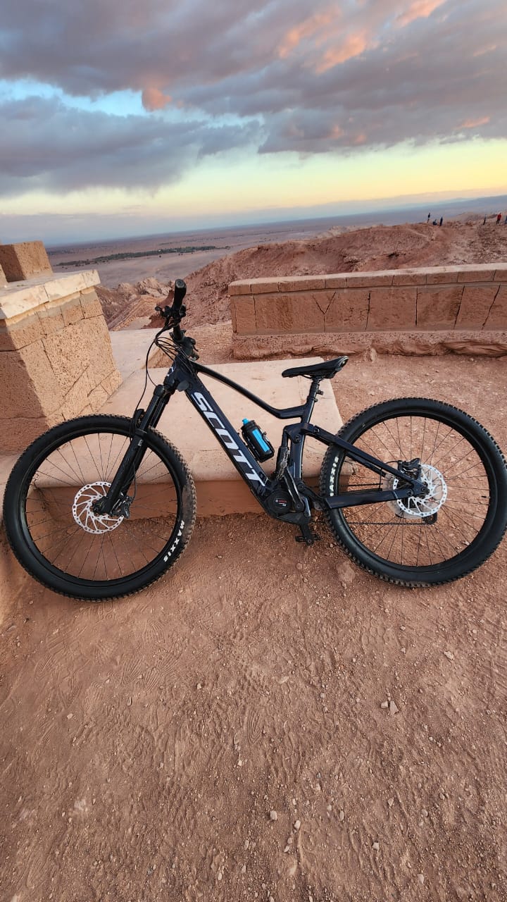 Tour bike San Pedro de Atacama.